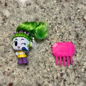 DreamWorks Trolls Band Together Mineez -
HairRageous Ultra Rare Velvet